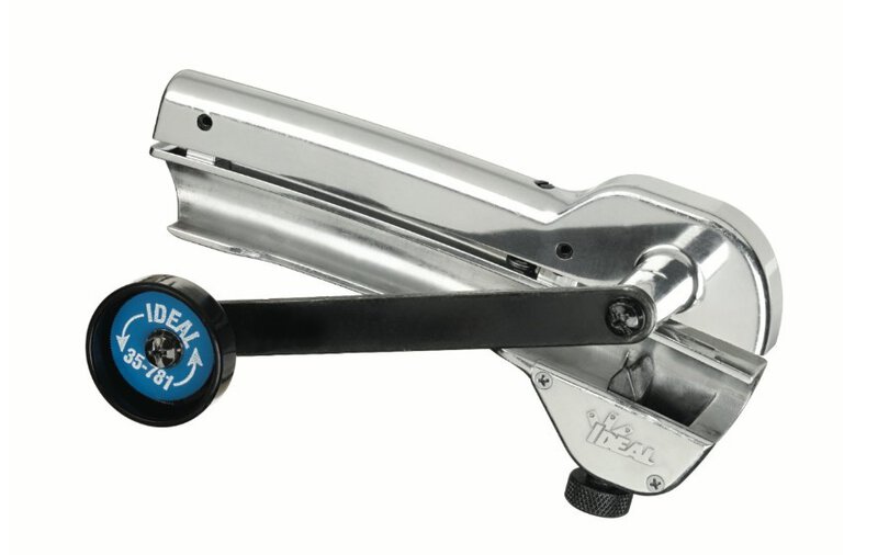 SirNickless™ rotary armored cable cutter