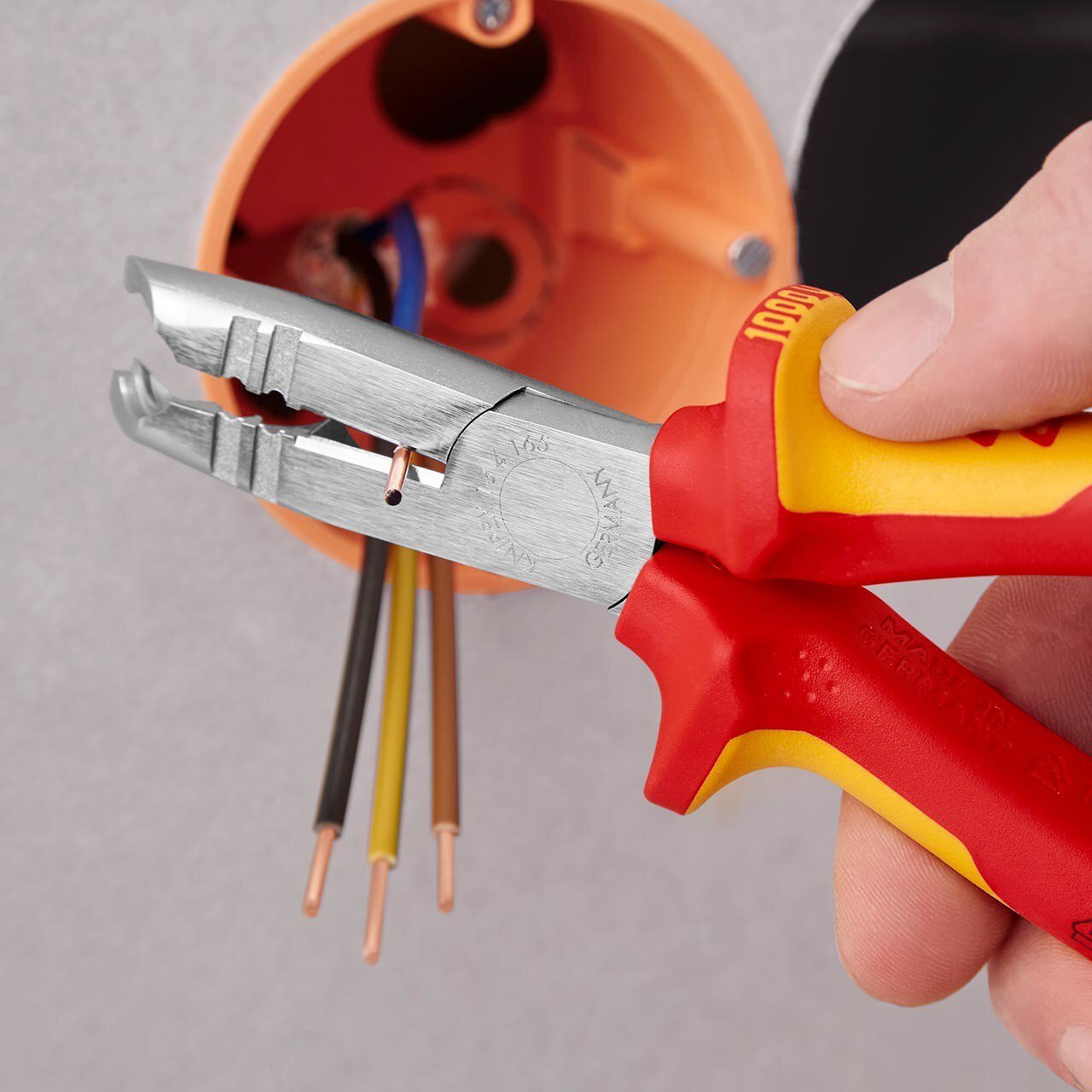 Stripping pliers, chrome-plated, insulated, 165 mm #zoom-6