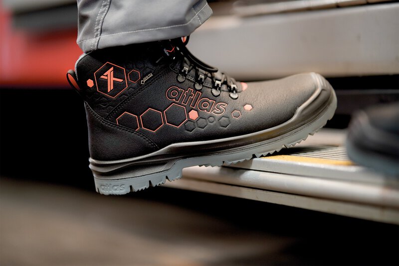 Chaussure de sécurité XT 520 GTX, S3, W10, noir/rouge, taille 46 #3