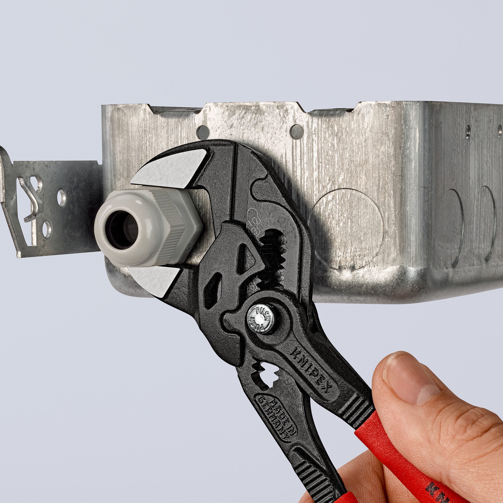 Pliers wrench Pliers and wrench in one tool with plastic coating, gray, atramentized, 180 mm (SB card/blister) #zoom-5