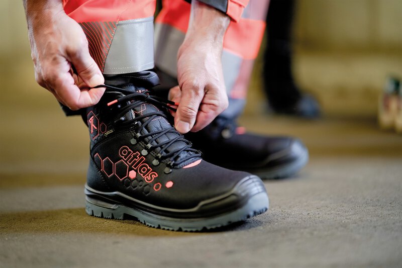 Chaussure de sécurité XT 520 GTX, S3, W10, noir/rouge, taille 46 #5